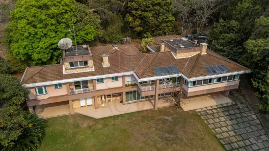 Casa de Condomínio com 6 Quartos à venda, 5000m² no Jardim Santa Teresa, Jundiaí