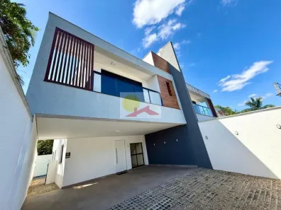 Sobrado com 3 Quartos à venda, 148m² no Glória, Joinville