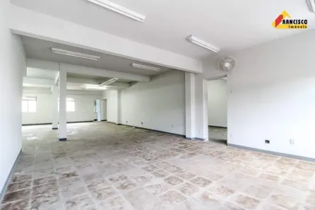 Sala Comercial para alugar, 225m² no Ipiranga, Divinópolis