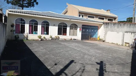 Casa com 3 Quartos à venda, 400m² no Hauer, Curitiba