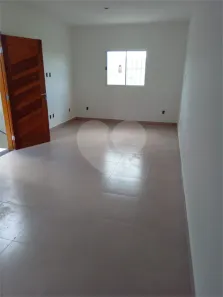 Casa com 2 Quartos à venda, 61m² no Vila Santa Helena, Atibaia