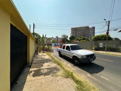 Casa com 3 Quartos à venda, 300m² no São Cristóvão, Teresina