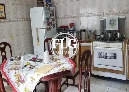 Casa com 3 Quartos à venda, 250m² no Vila Olinda, São Paulo