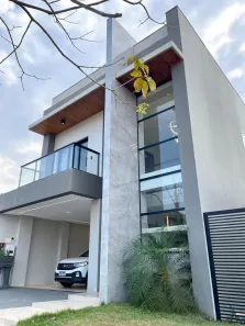 Sobrado com 3 Quartos para alugar, 234m² no Condomínio Primor das Torres, Cuiabá