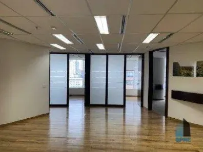 Prédio Comercial para alugar, 706m² no Vila Olímpia, São Paulo