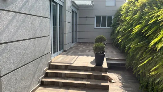Casa com 3 Quartos à venda, 350m² no Moema, São Paulo