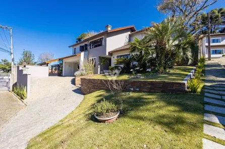 Casa de Condomínio com 3 Quartos à venda, 283m² no São Braz, Curitiba