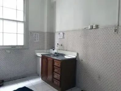 Sala Comercial à venda, 80m² no Centro Histórico, Porto Alegre