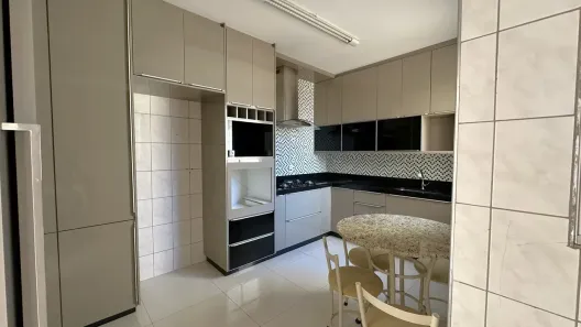 Apartamento com 3 Quartos para alugar, 74m² no Santa Mônica, Uberlândia