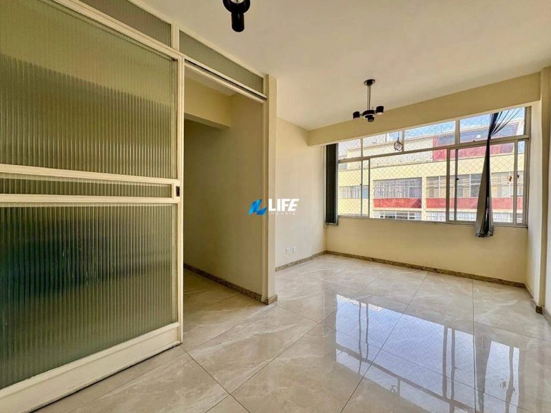 Apartamento com 3 quartos — Centro, Belo Horizonte