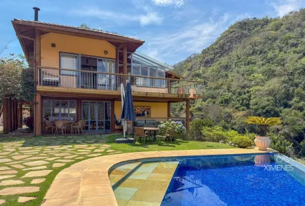 Casa com 4 Quartos à venda, 450m² no Itaipava, Petrópolis