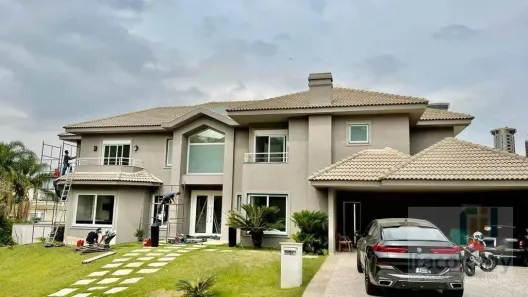 Casa de Condomínio com 4 Quartos para alugar, 510m² no Alphaville, Santana de Parnaíba
