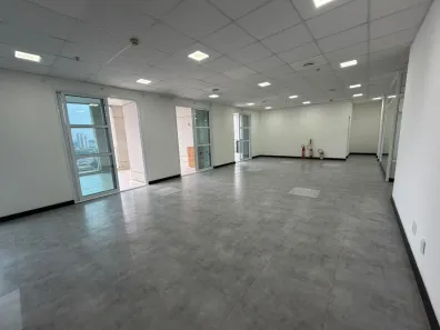 Sala Comercial para alugar, 172m² no Vila São Francisco (Zona Sul), São Paulo