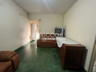 Casa com 4 Quartos à venda, 140m² no Tibery, Uberlândia