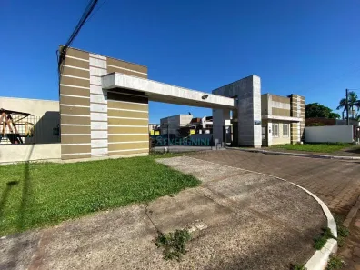 Casa de Condomínio com 2 Quartos à venda, 52m² no Novo Mundo, Gravataí