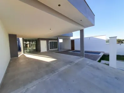 Casa com 3 Quartos à venda, 274m² no Lagoa, Macaé