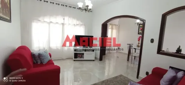 Casa com 3 Quartos à venda, 170m² no Monte Castelo, São José dos Campos