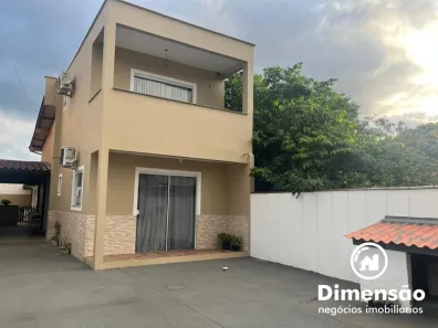 Casa com 3 Quartos à venda, 140m² no São João do Rio Vermelho, Florianópolis