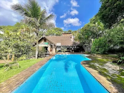Casa de Condomínio com 3 Quartos à venda, 363m² no Jardim Ana Estela, Carapicuíba