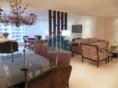 Apartamento com 3 Quartos para alugar, 220m² no Campo Belo, São Paulo