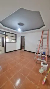 Casa com 4 Quartos para alugar, 180m² no Califórnia, Belo Horizonte