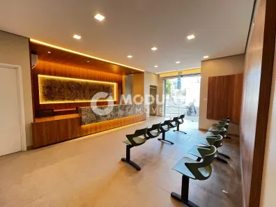 Prédio Comercial para alugar, 491m² no Centro, Uberlândia
