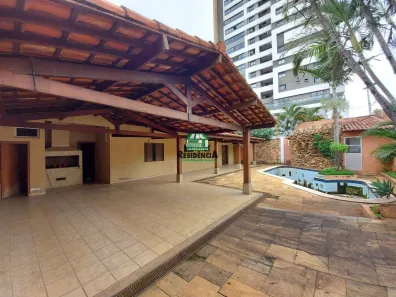 Imóvel Comercial com 4 Quartos para alugar, 400m² no Jundiaí, Anápolis