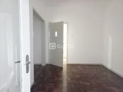 Apartamento com 3 Quartos para alugar, 96m² no Rio Branco, Porto Alegre