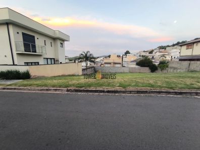 Lote/Terreno à venda, 300m² no Pinheiro, Valinhos