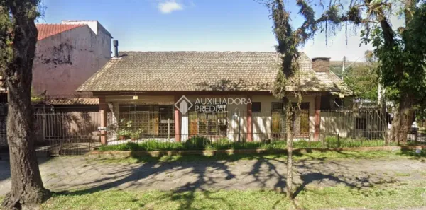 Casa com 3 Quartos à venda, 300m² no Teresópolis, Porto Alegre