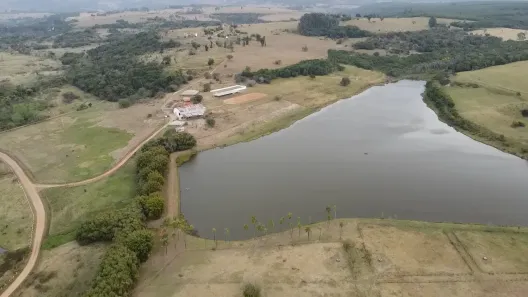 Fazenda/Sítio com 2 Quartos à venda, 380000m² no Jardim Paraíso, Botucatu