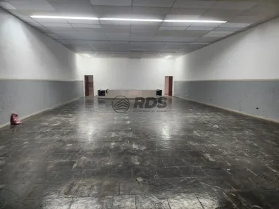 Ponto Comercial para alugar, 350m² no Parque das Américas, Mauá