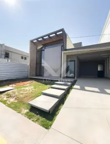 Casa de Condomínio com 3 Quartos à venda, 155m² no Jardins Sevilha, Aparecida de Goiânia