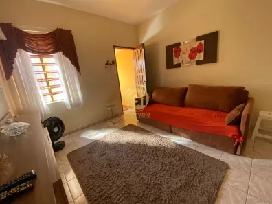 Casa com 2 Quartos à venda, 75m² no Centro, Jacareí