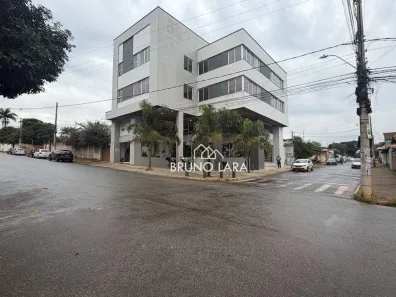 Sala Comercial para alugar, 240m² no Flor de Minas, São Joaquim de Bicas