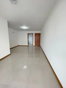 Apartamento com 3 Quartos para alugar, 100m² no Santa Lúcia, Vitória
