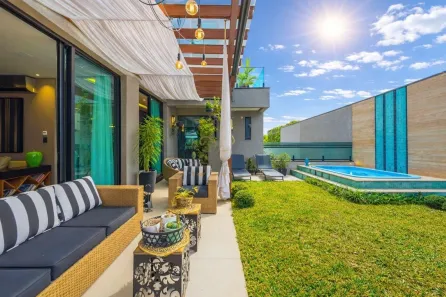 Casa de Condomínio com 4 Quartos à venda, 832m² no Campo Comprido, Curitiba