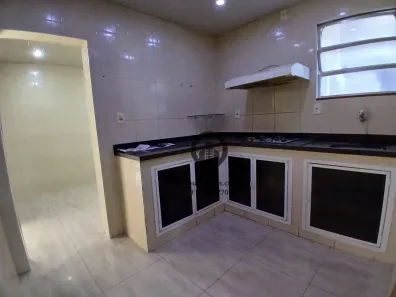 Casa com 2 Quartos à venda, 110m² no Bangu, Rio de Janeiro