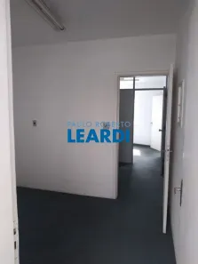 Sala Comercial para alugar, 100m² no Campo Belo, São Paulo