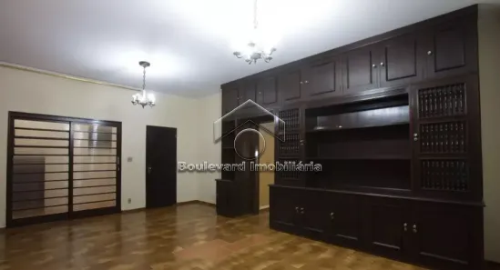 Casa com 4 Quartos para alugar, 315m² no Jardim Macedo, Ribeirão Preto