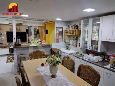 Casa com 3 Quartos à venda, 191m² no Medianeira, Porto Alegre