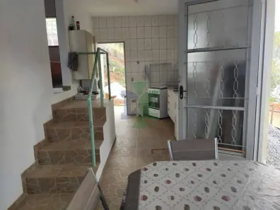 Fazenda/Sítio com 2 Quartos à venda, 754m² no Jardim Colônia, Jacareí