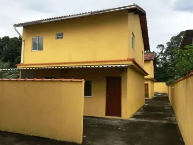 Casa com 2 Quartos para alugar, 60m² no Parada Modelo, Guapimirim