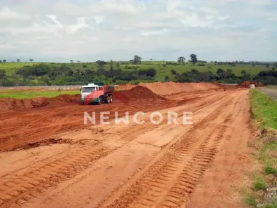 Lote/Terreno à venda, 300m² no Residencial Villa de León, Piratininga