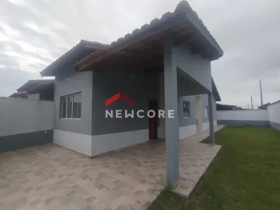 Casa com 2 Quartos à venda, 77m² no Jardim Somar, Peruíbe