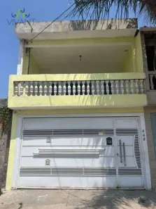 Sobrado com 3 Quartos à venda, 188m² no Parque Maria Helena, Suzano