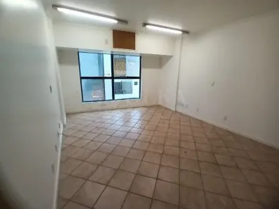 Sala Comercial para alugar, 31m² no Centro, Florianópolis