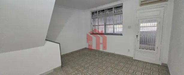 Casa com 2 Quartos para alugar, 85m² no Ponta da Praia, Santos