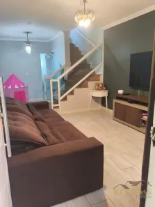 Sobrado com 2 Quartos à venda, 177m² no Vila Iasi, Taboão da Serra