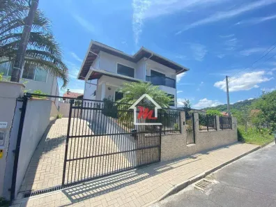 Casa com 3 Quartos à venda, 269m² no Bela Vista, Gaspar